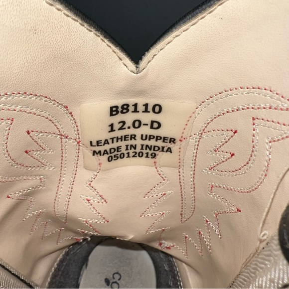 Old West Kids Boots Unisex-Child J Toe Western Black Leather pointed Boot Sz 12D - Picture 14 of 16